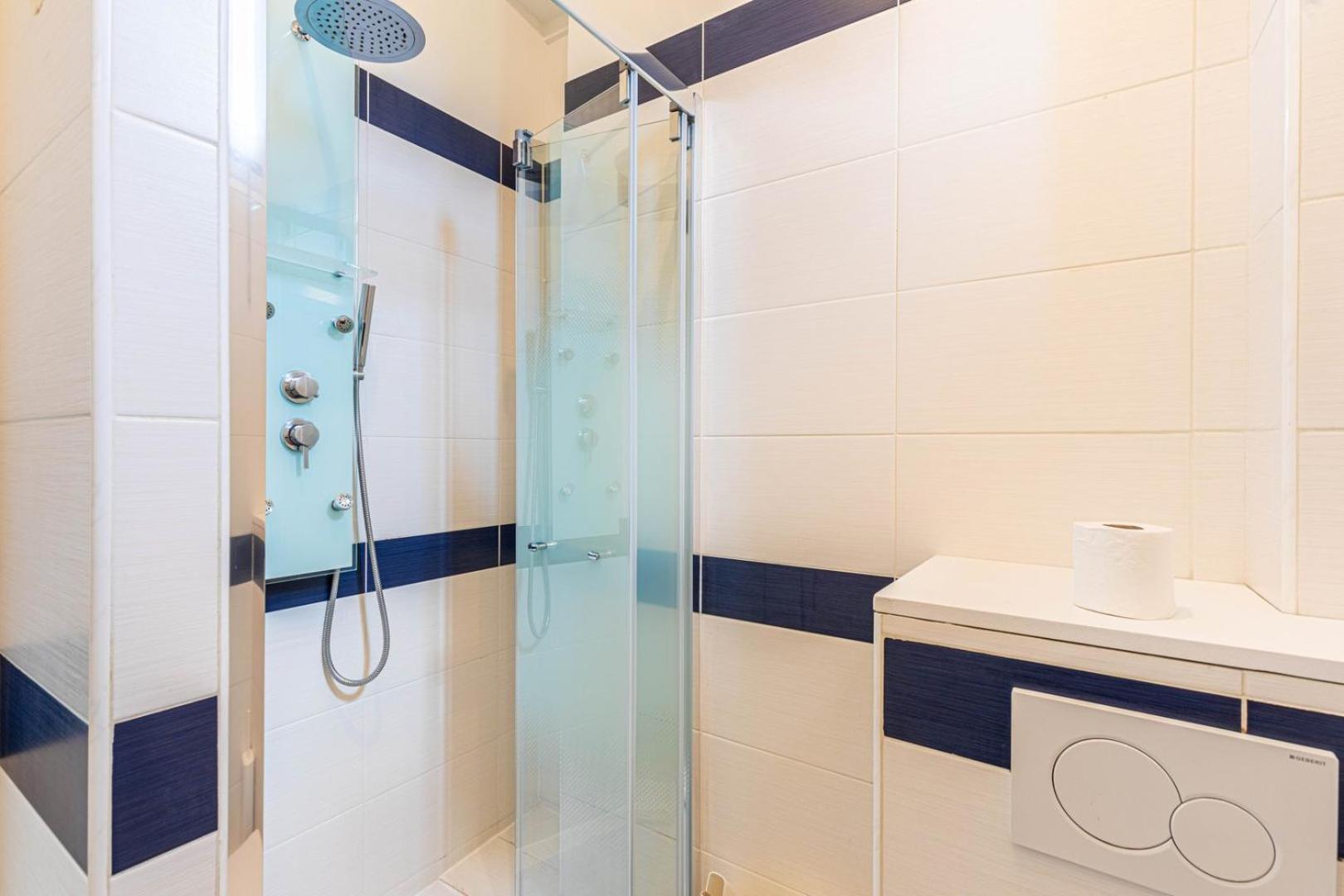 克利希Guestready - Apt Moderne - Direct Champs Elysees公寓 外观 照片